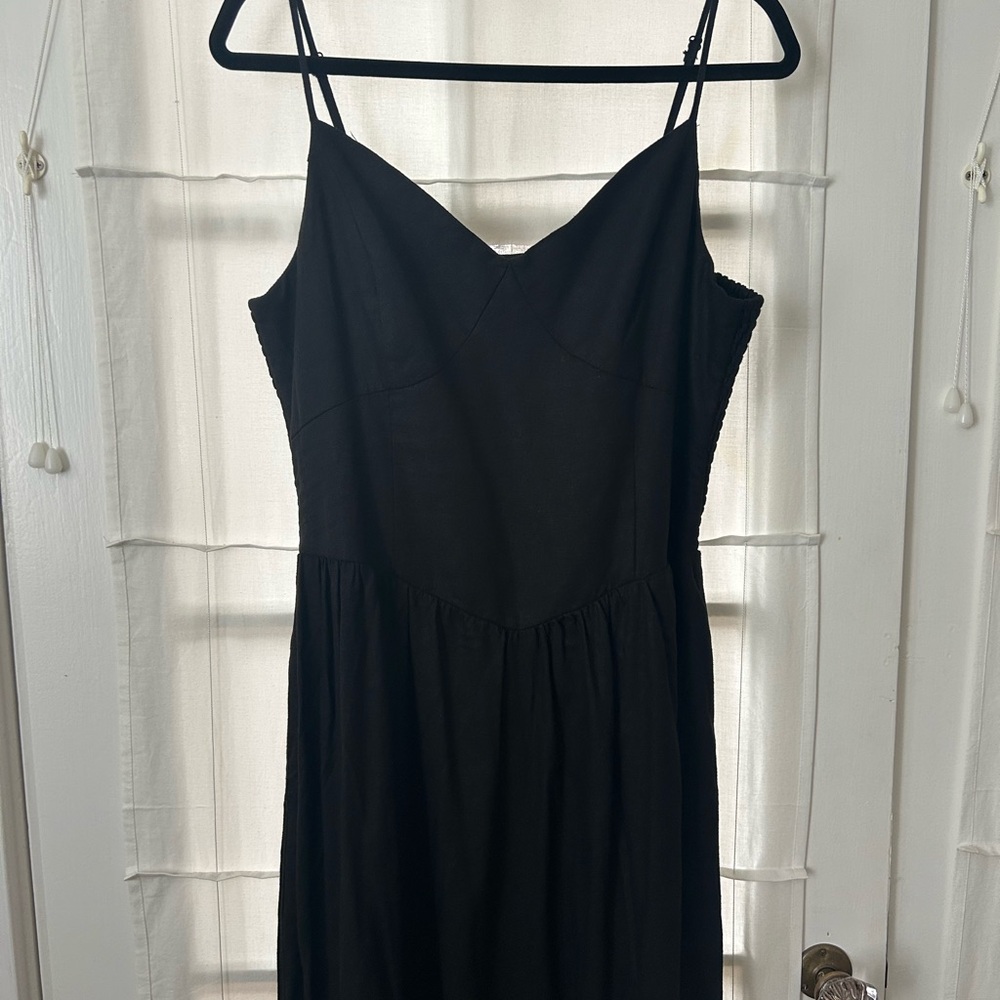 House of Harlow Elegant Black Spaghetti Strap Dress